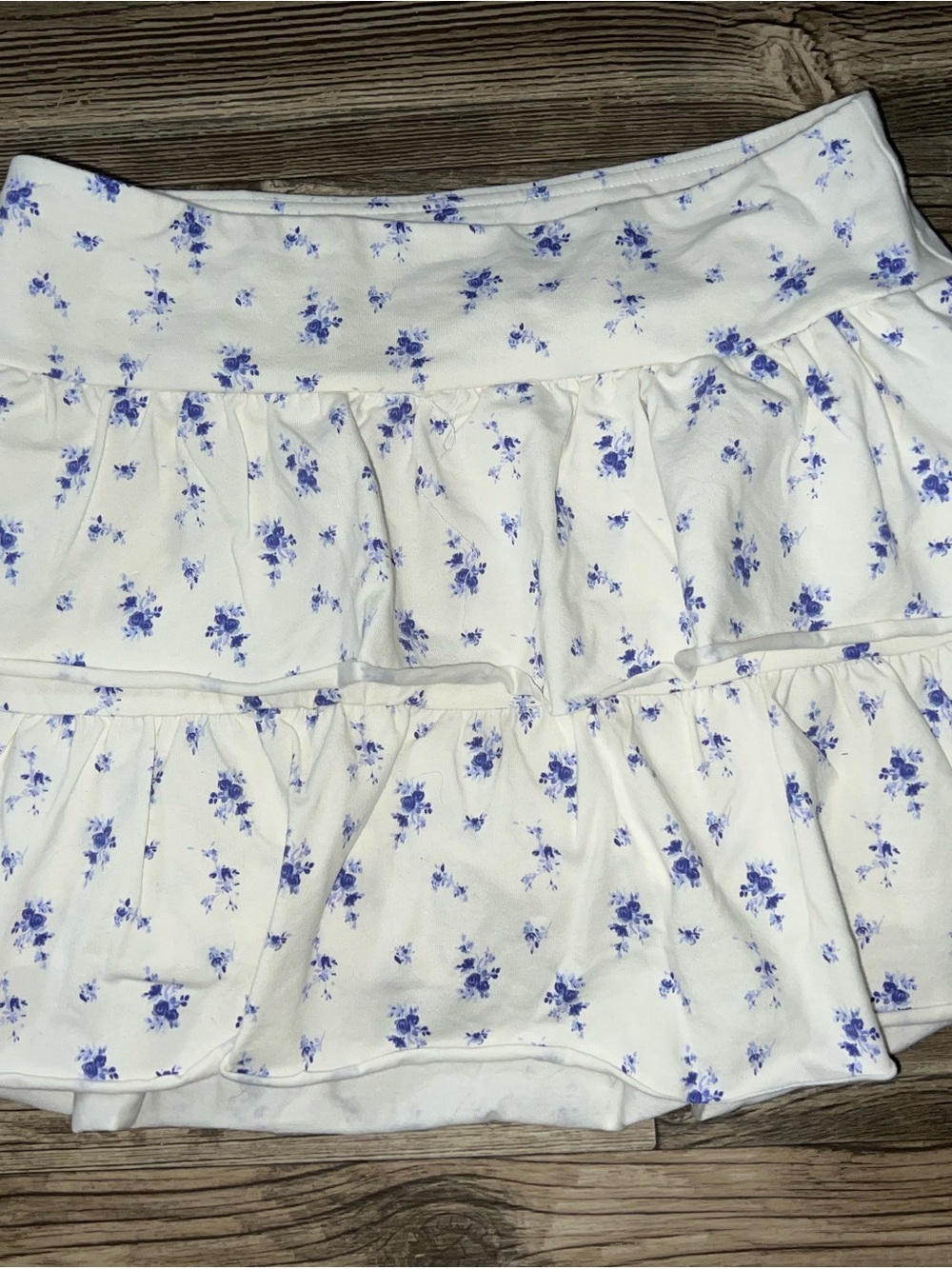 New Wild Fable floral skort in a size Medium. - Picture 3 of 11